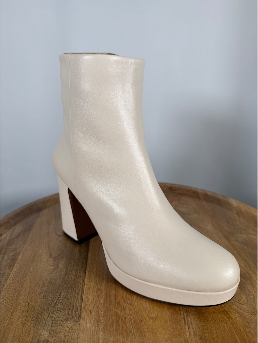 NWB Linea Paolo Winslow Cream Leather Platform Block Heel Ankle Boots Size 9 - Picture 7 of 10